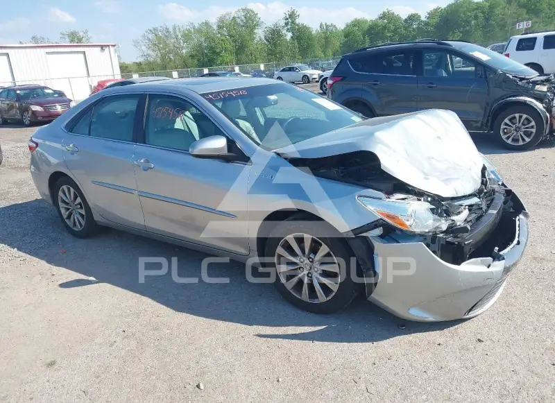 2015 Toyota CAMRY фото