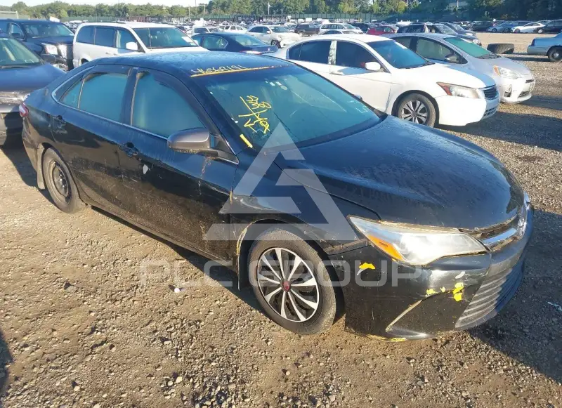 2015 Toyota CAMRY фото