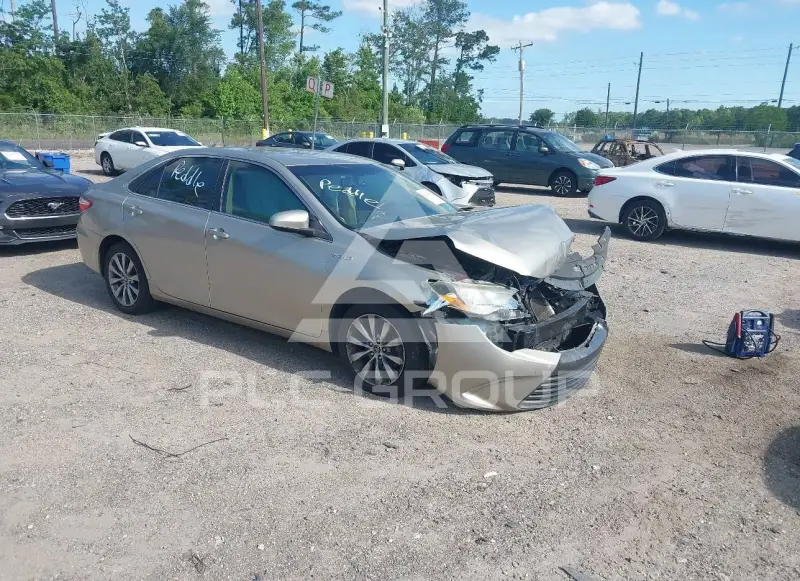2015 Toyota CAMRY фото