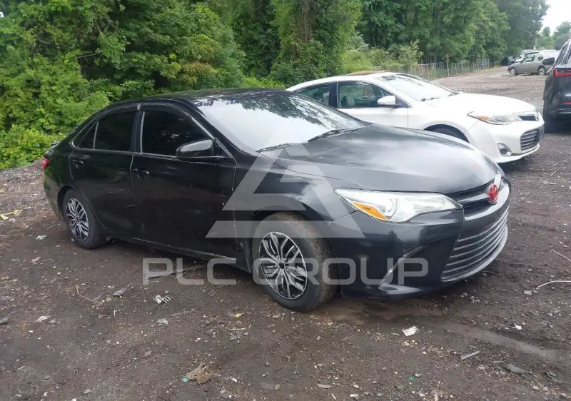 2015 Toyota CAMRY фото
