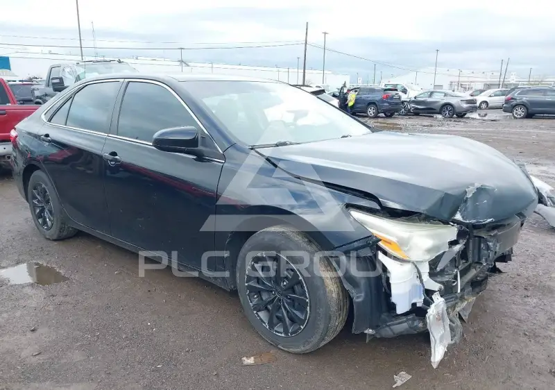 2015 Toyota CAMRY фото