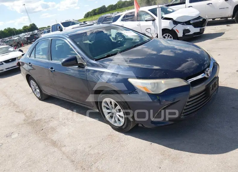 2015 Toyota CAMRY photo