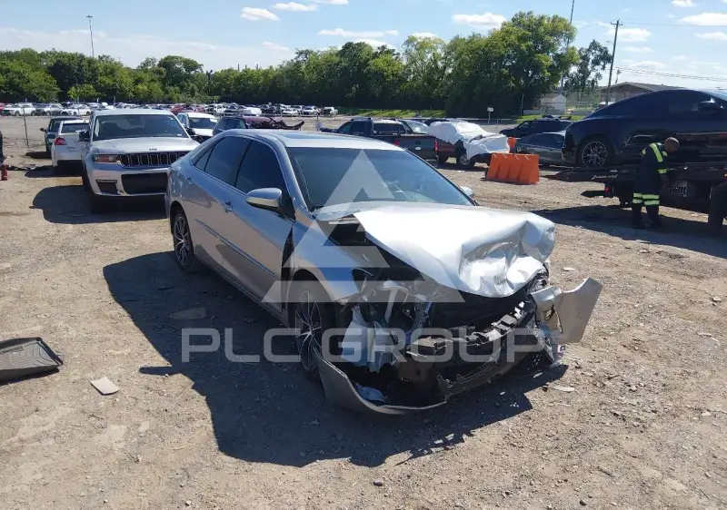 2015 Toyota CAMRY фото