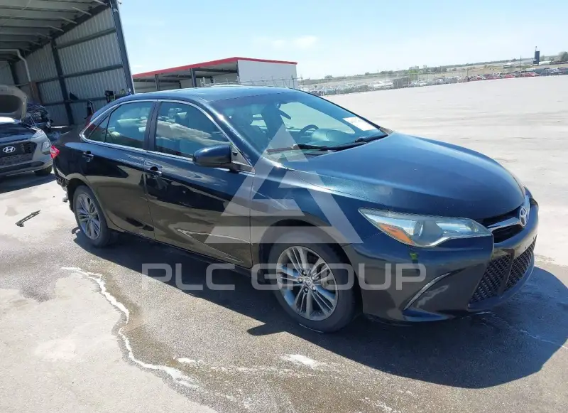 2015 Toyota CAMRY фото