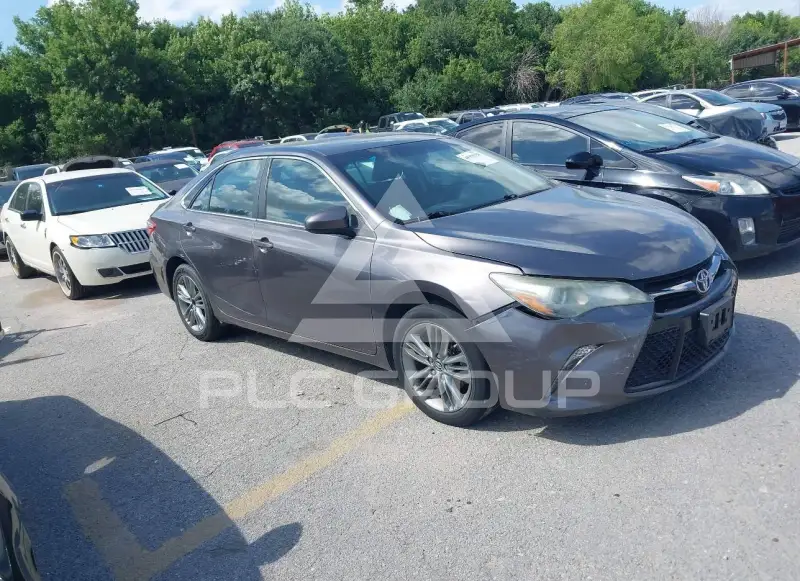 2015 Toyota CAMRY фото