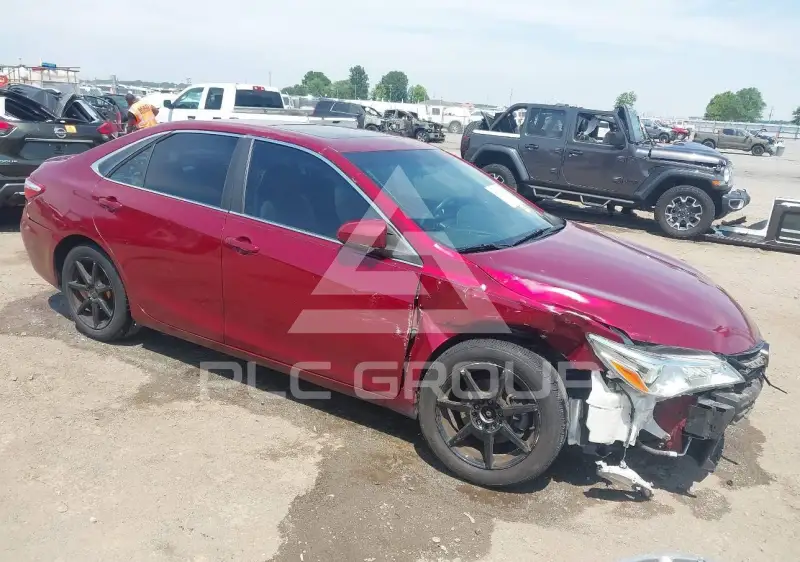 2015 Toyota CAMRY фото