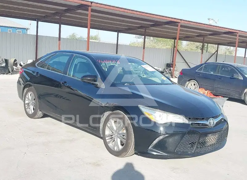 2015 Toyota CAMRY фото