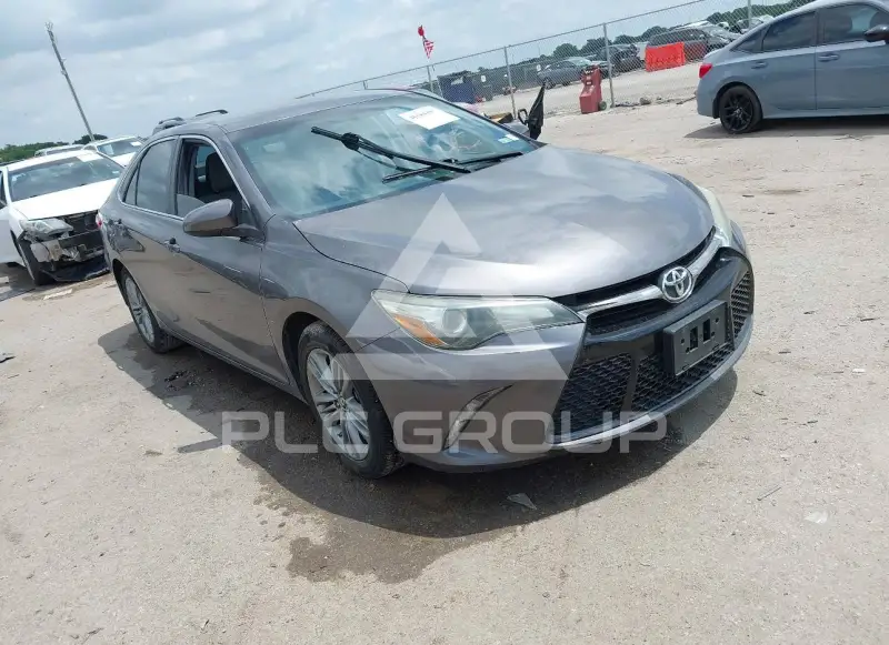 2015 Toyota CAMRY фото