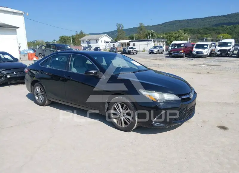 2015 Toyota CAMRY фото