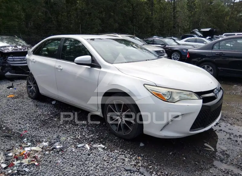 2015 Toyota CAMRY photo