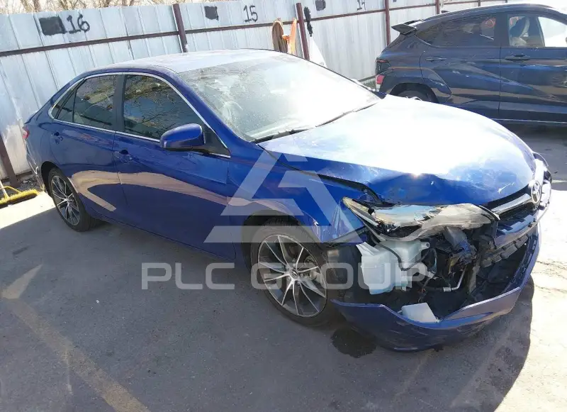 2015 Toyota CAMRY фото
