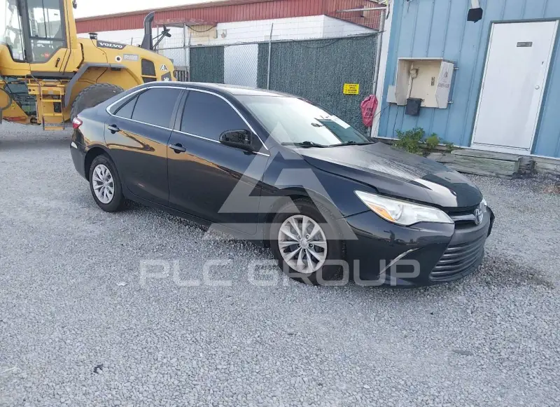 2015 Toyota CAMRY фото