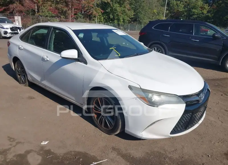 2015 Toyota CAMRY фото