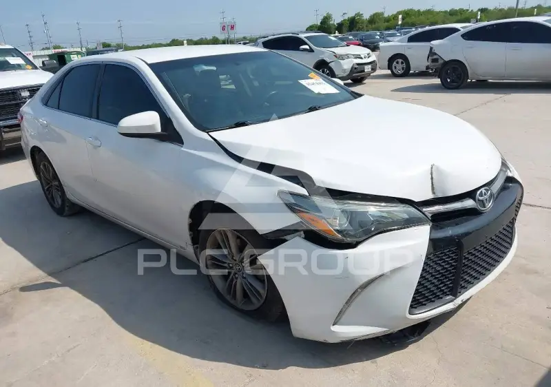 2015 Toyota CAMRY фото