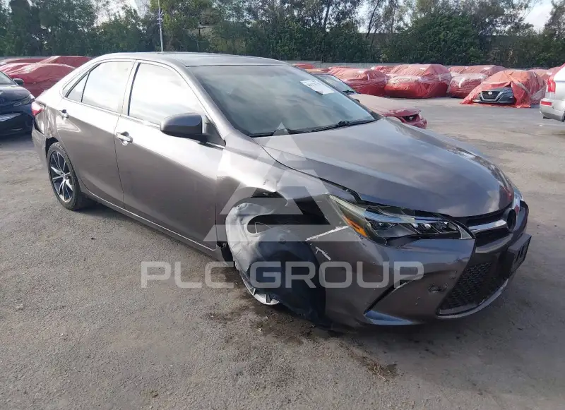2015 Toyota CAMRY фото