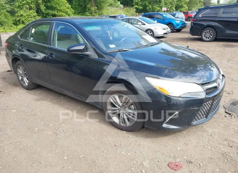 2015 Toyota CAMRY фото