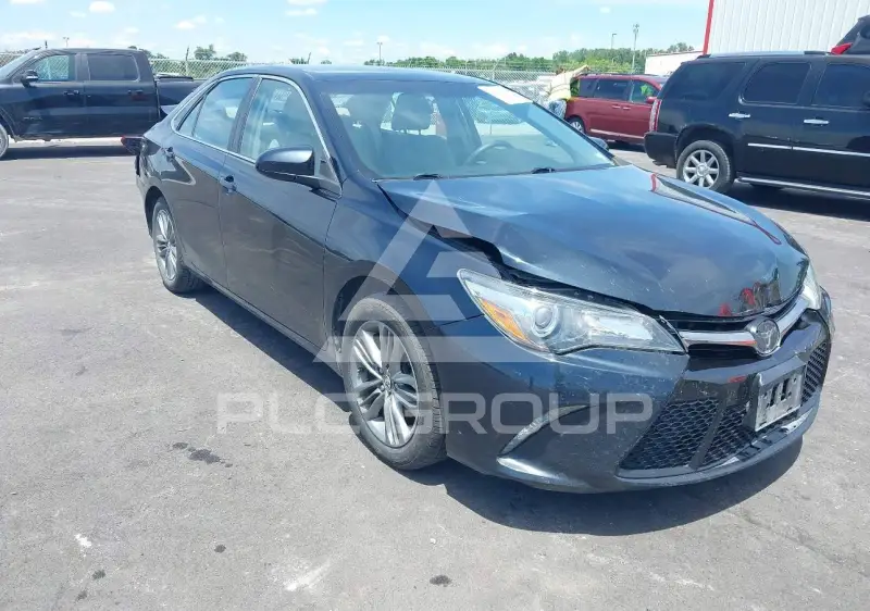 2015 Toyota CAMRY фото