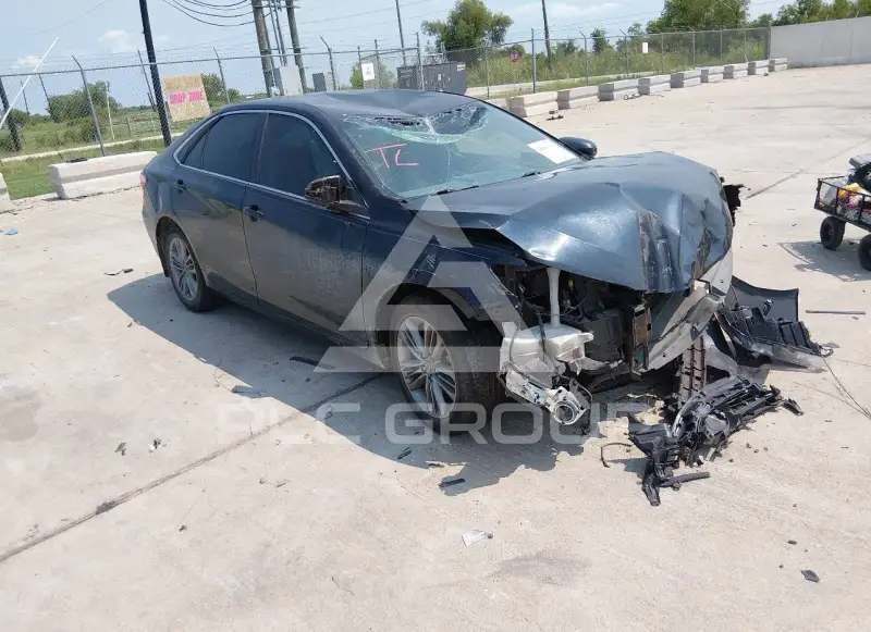 2015 Toyota CAMRY photo