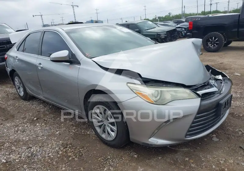 2015 Toyota CAMRY photo