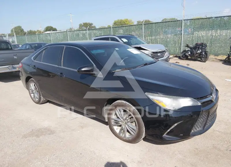 2015 Toyota CAMRY photo