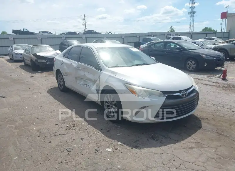 2015 Toyota CAMRY фото