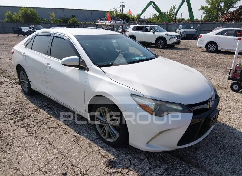 2015 Toyota CAMRY photo