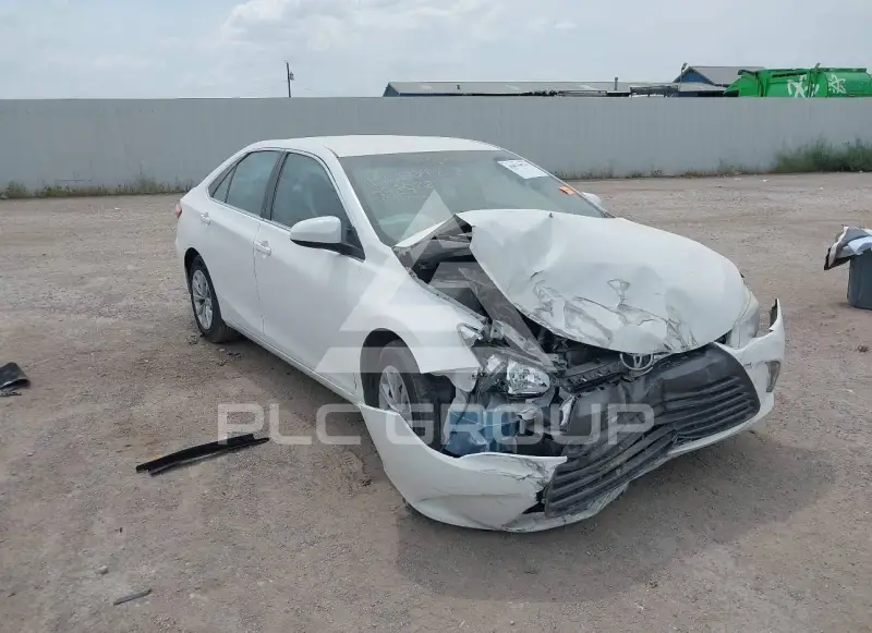 2015 Toyota CAMRY photo