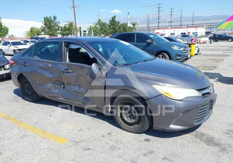 2015 Toyota CAMRY фото