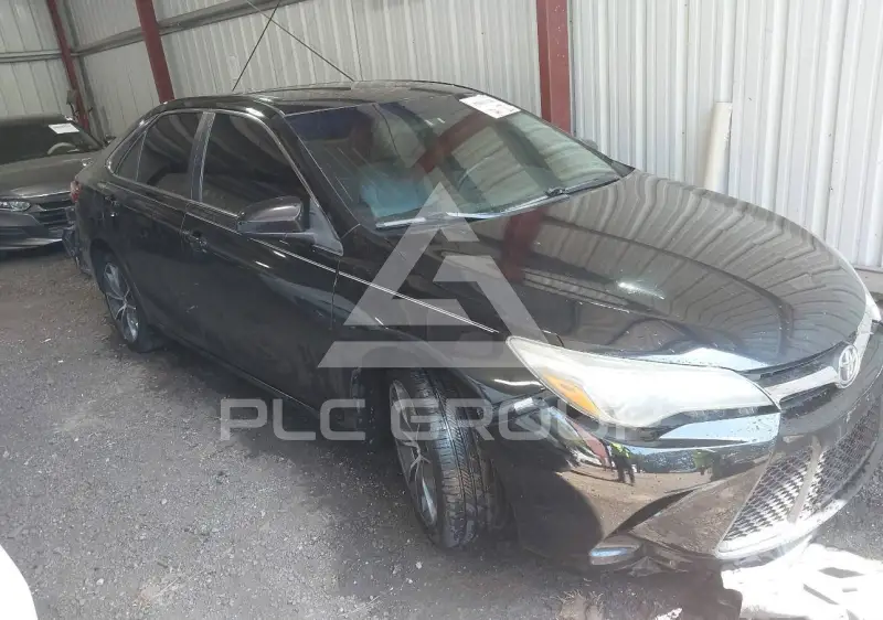2015 Toyota CAMRY фото