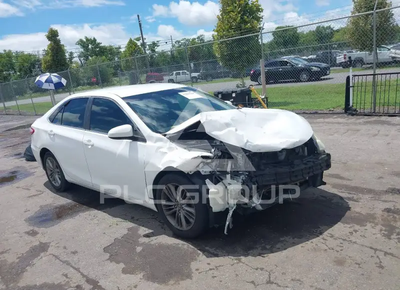 2015 Toyota CAMRY фото