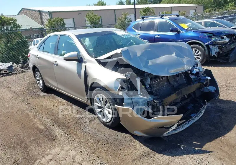2015 Toyota CAMRY photo