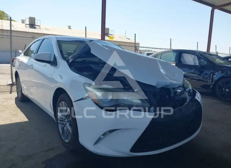 2015 Toyota CAMRY фото