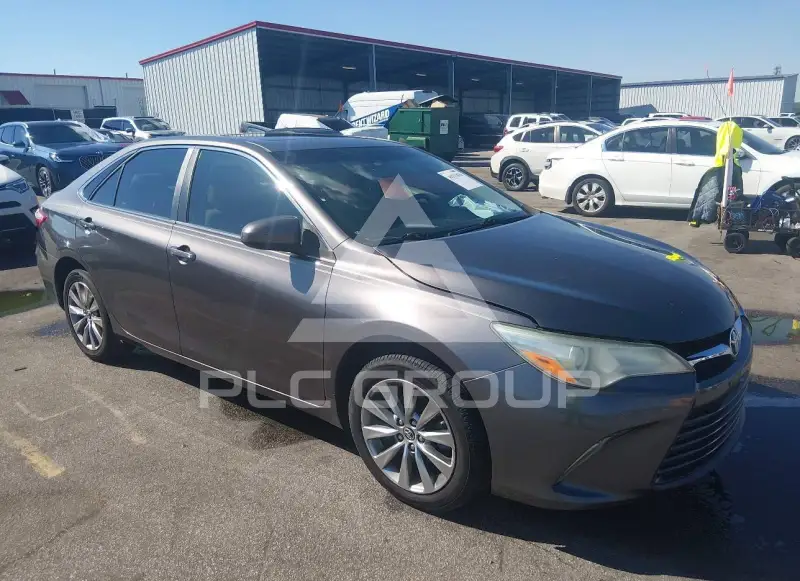 2015 Toyota CAMRY photo