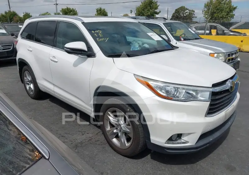 2015 Toyota Highlander photo