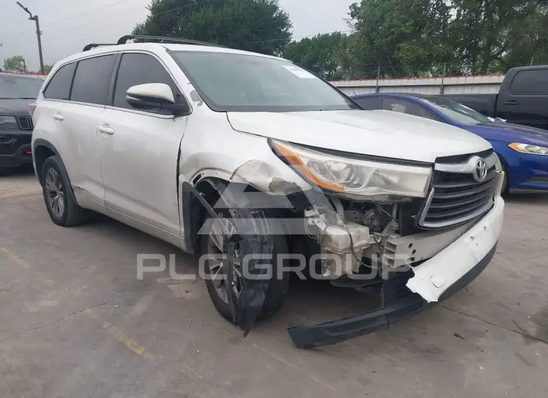 2015 Toyota Highlander фото