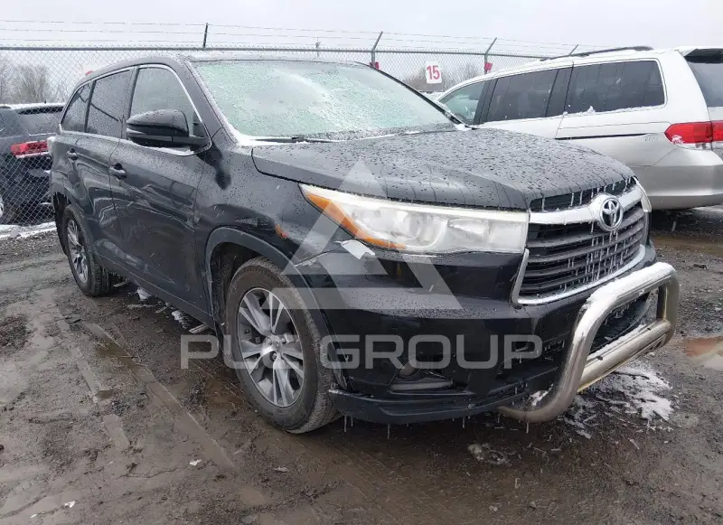 2015 Toyota Highlander фото