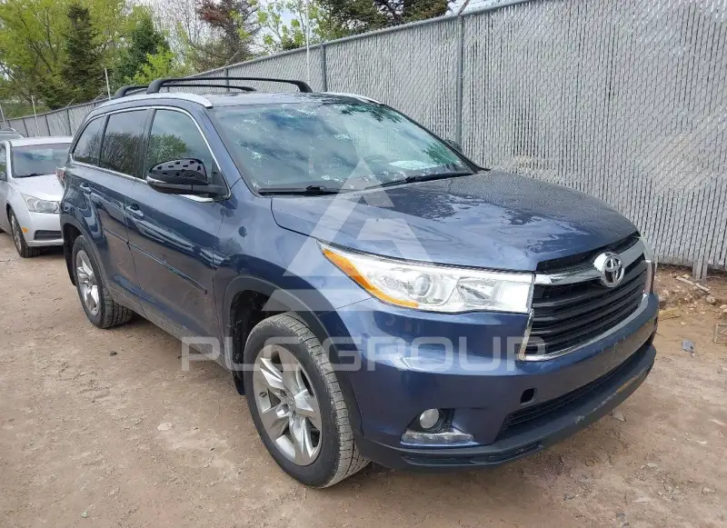 2015 Toyota Highlander фото