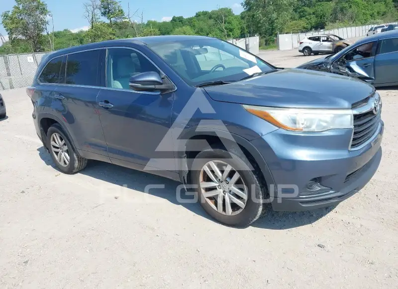 2015 Toyota Highlander фото