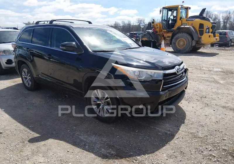 2015 Toyota Highlander фото