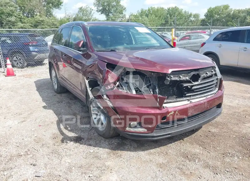 2015 Toyota Highlander фото