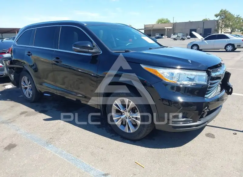 2015 Toyota Highlander фото