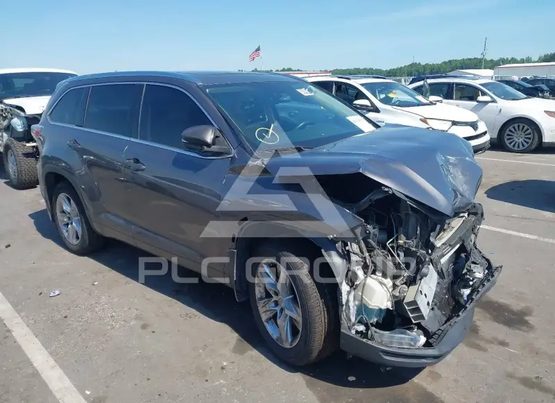 2015 Toyota Highlander фото