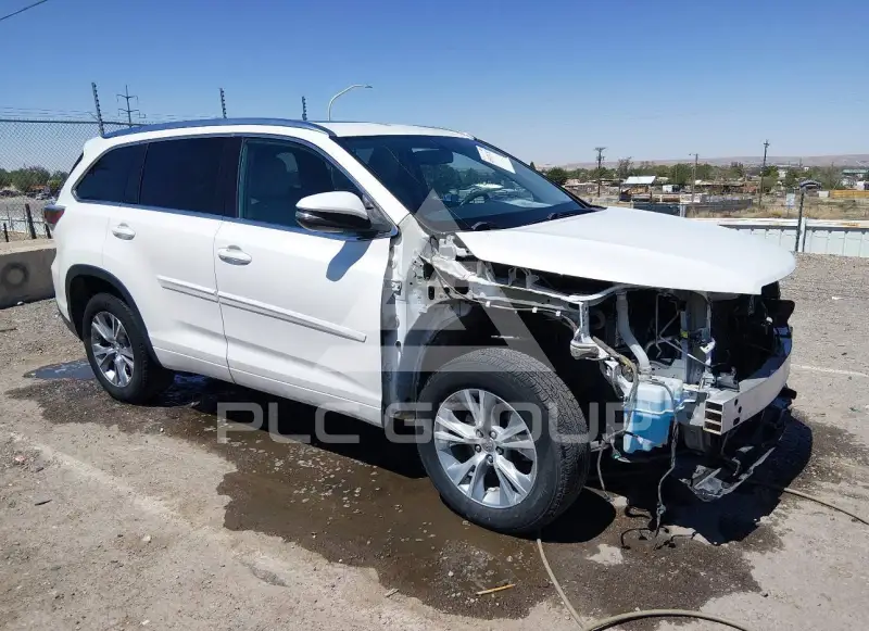2015 Toyota Highlander фото
