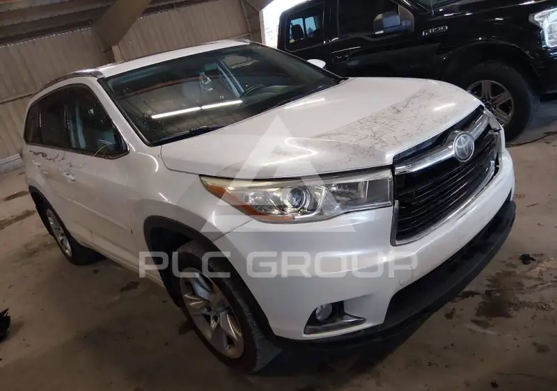 2015 Toyota Highlander фото