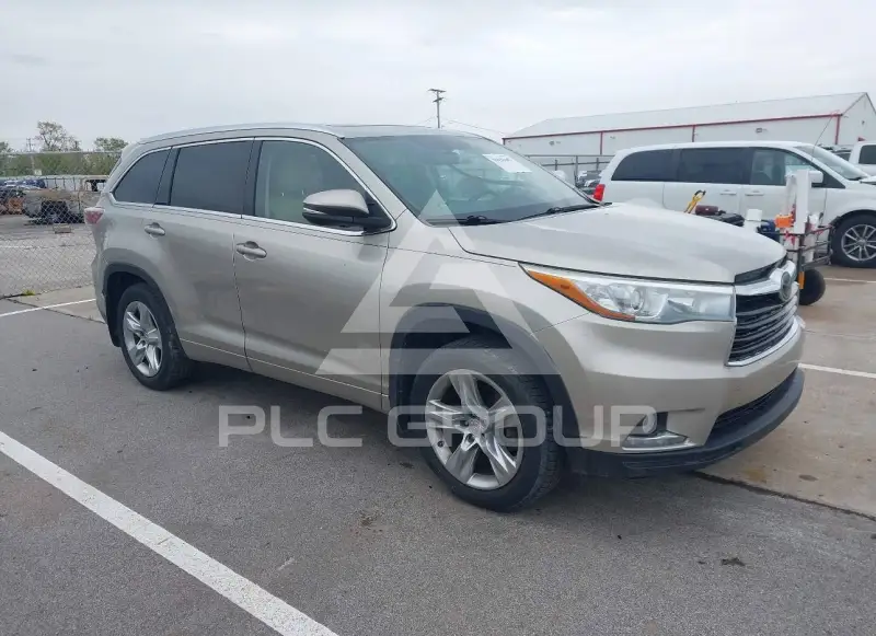 2015 Toyota Highlander фото