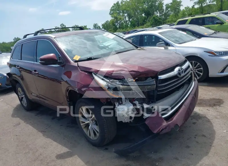 2015 Toyota Highlander photo