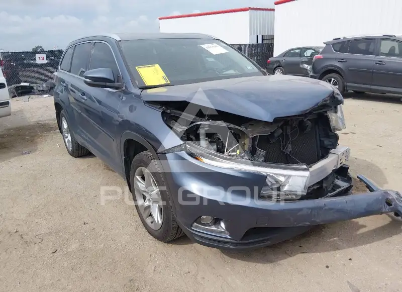 2015 Toyota Highlander фото