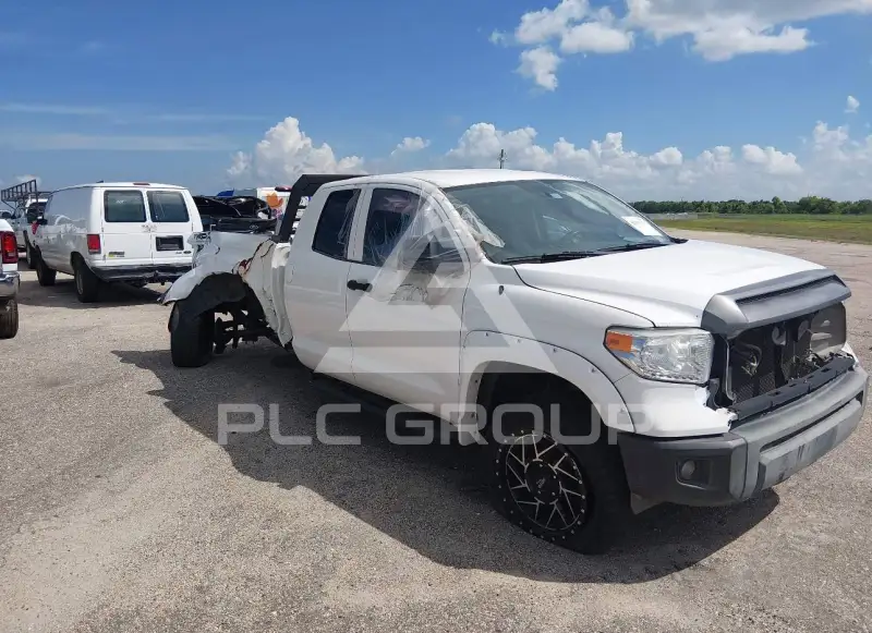 2015 Toyota TUNDRA photo