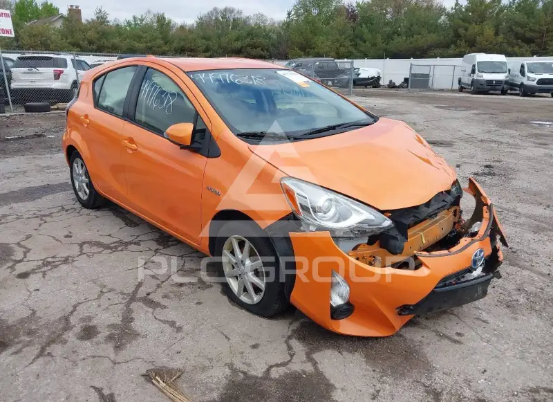 2015 Toyota PRIUS фото