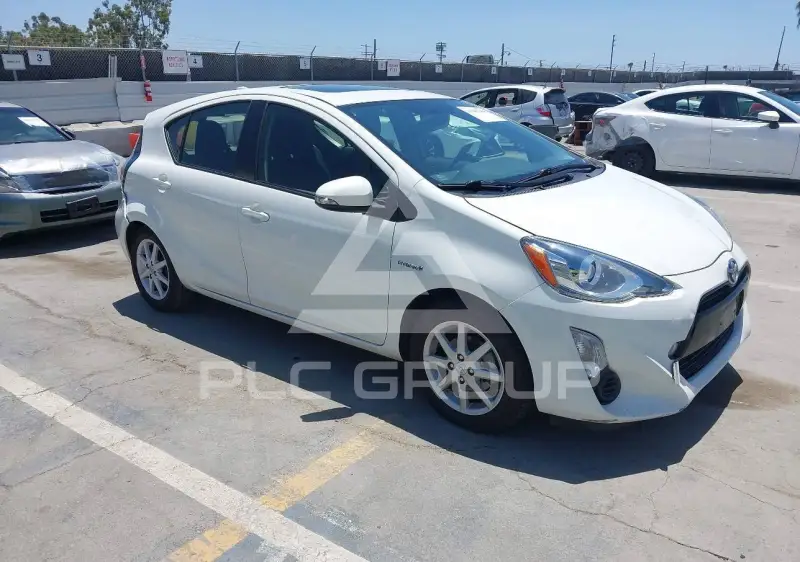 2015 Toyota PRIUS фото